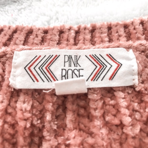 pink rose sweater - Picture 3 of 4